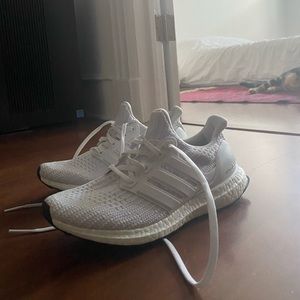 ADIDAS ULTRABOOST 4.0 white sneakers
